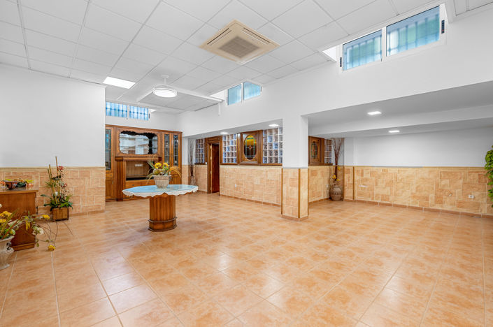 Image No.32-4 Bed Villa for sale