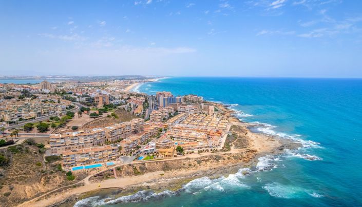 Image No.52-4 Bed Villa for sale