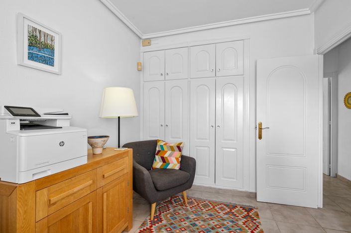 Image No.34-5 Bed Villa for sale