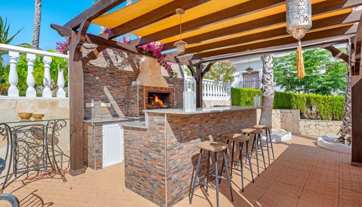 Image No.43-5 Bed Villa for sale