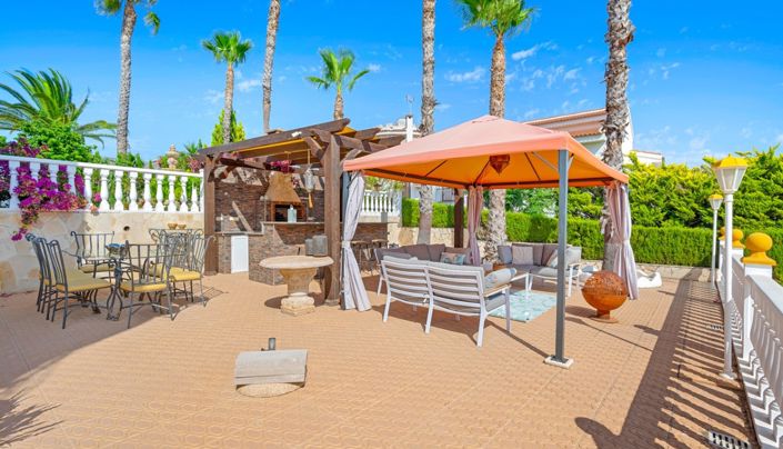 Image No.47-5 Bed Villa for sale