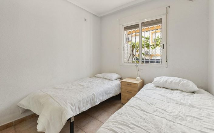 Image No.15-2 Bed Apartment for sale