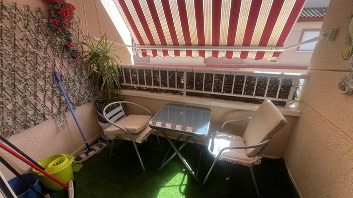 Image No.25-2 Bed Apartment for sale