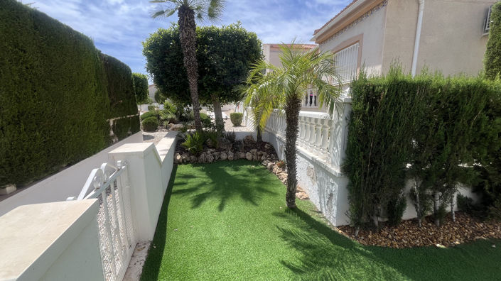 Image No.36-3 Bed Villa for sale