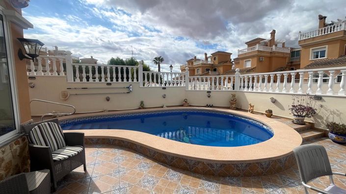 Image No.30-3 Bed Villa for sale