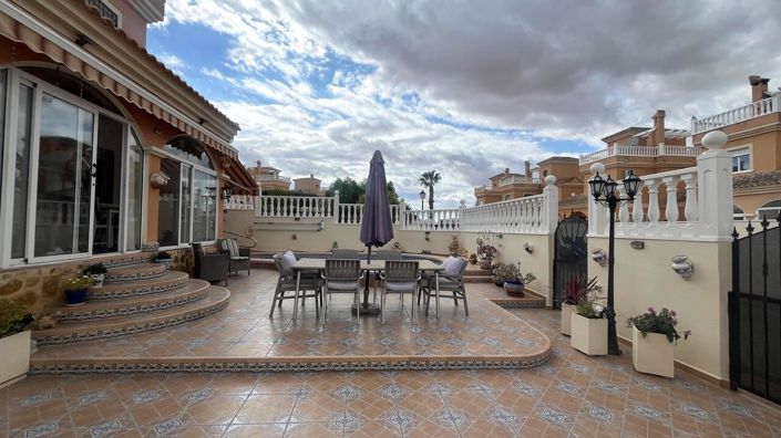 Image No.32-3 Bed Villa for sale