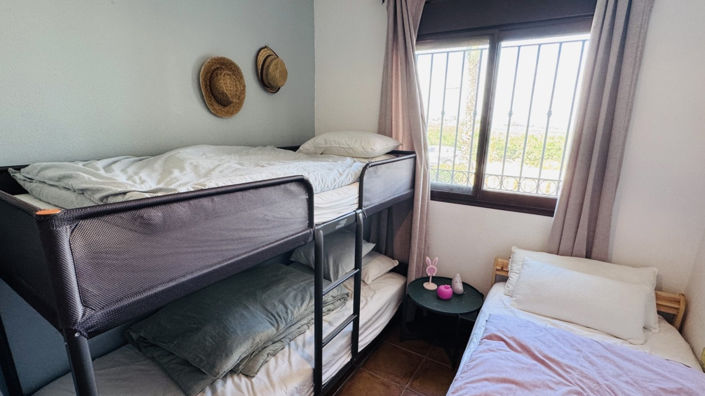 Image No.11-3 Bed Property for sale