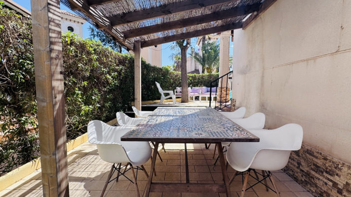 Image No.24-3 Bed Property for sale