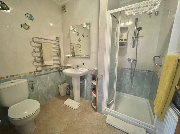 Image No.18-3 Bed Villa for sale