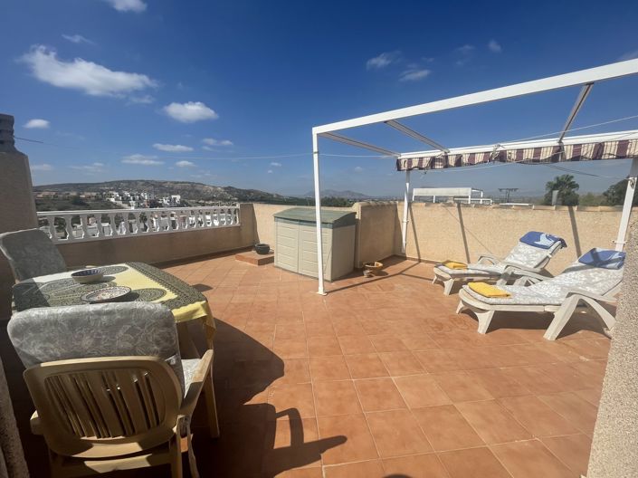 Image No.24-3 Bed Villa for sale