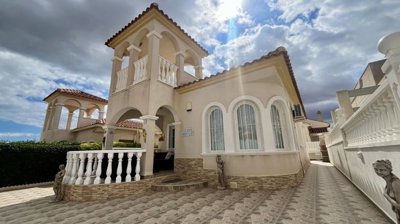 3 Bed Villa for sale