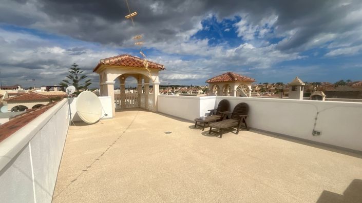 Image No.25-3 Bed Villa for sale