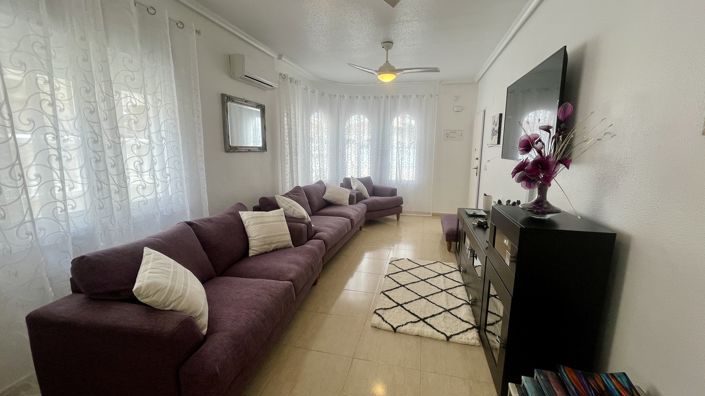 Image No.4-3 Bed Villa for sale