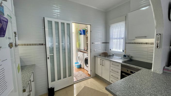 Image No.8-3 Bed Villa for sale