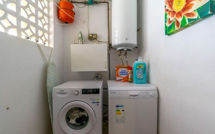 Image No.13-3 Bed Villa for sale