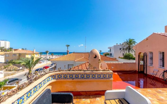 Image No.24-3 Bed Villa for sale