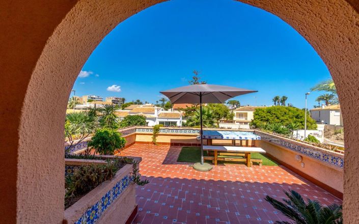 Image No.25-3 Bed Villa for sale