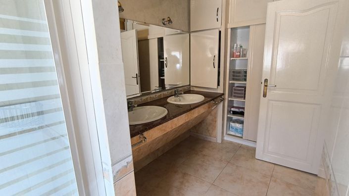 Image No.13-5 Bed Villa for sale