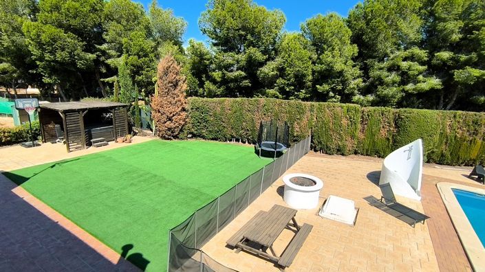 Image No.36-5 Bed Villa for sale