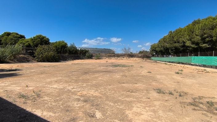 Image No.42-5 Bed Villa for sale