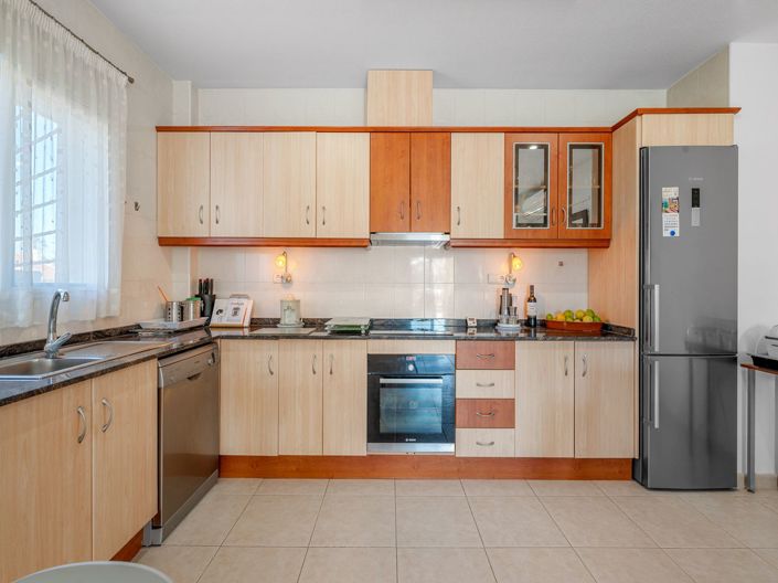 Image No.12-4 Bed Villa for sale