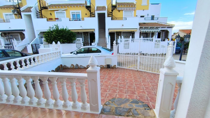 Image No.3-3 Bed Property for sale