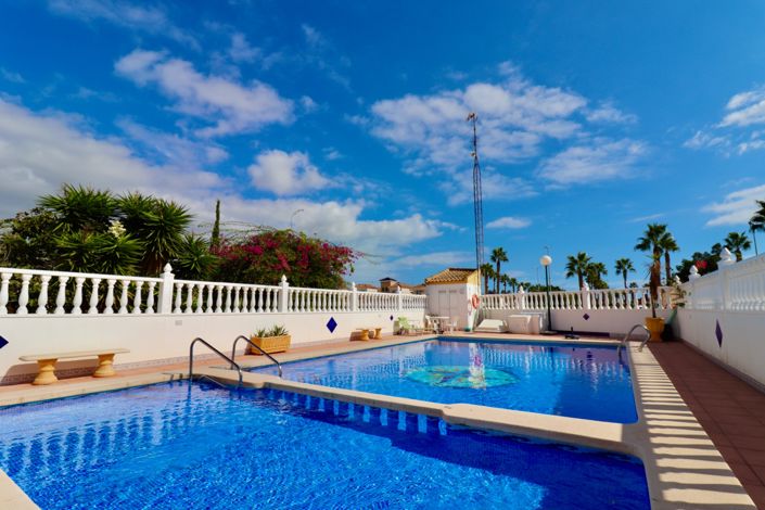 Image No.30-2 Bed Villa for sale