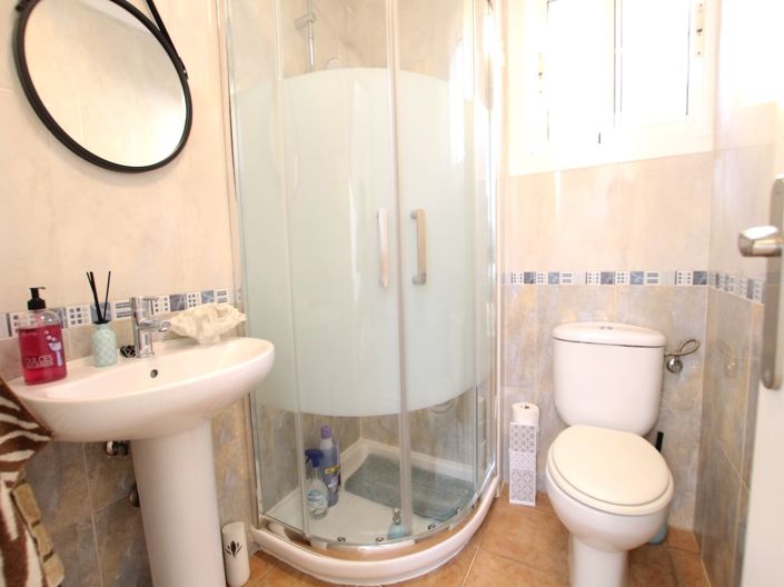 Image No.15-3 Bed Villa for sale