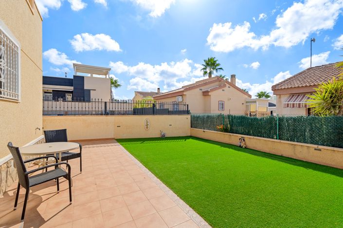 Image No.35-5 Bed Villa for sale