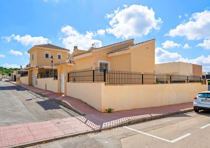 Image No.41-5 Bed Villa for sale