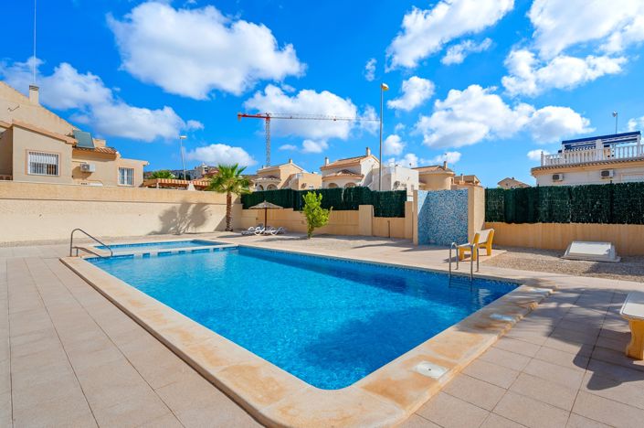 Image No.43-5 Bed Villa for sale