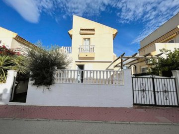 3 Bed Villa for sale
