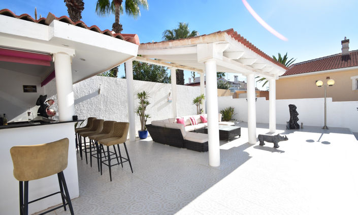 Image No.31-4 Bed Villa for sale