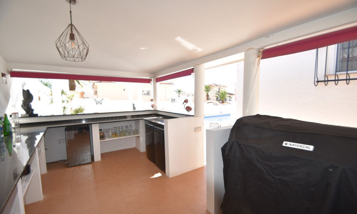 Image No.32-4 Bed Villa for sale