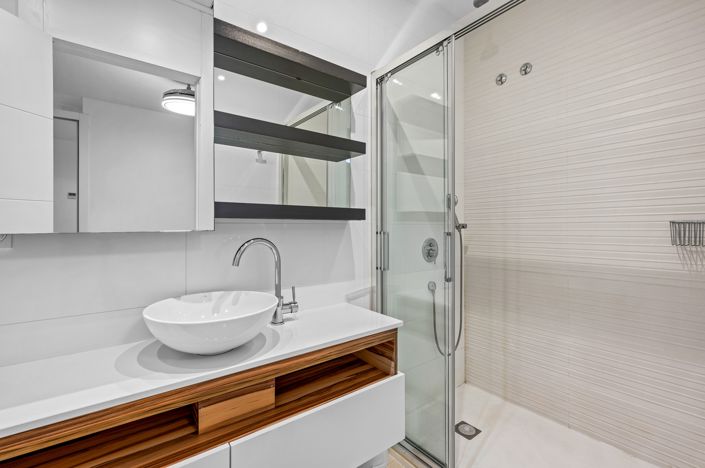 Image No.26-3 Bed Property for sale