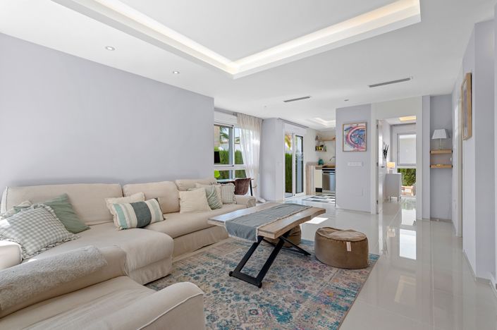 Image No.7-3 Bed Property for sale