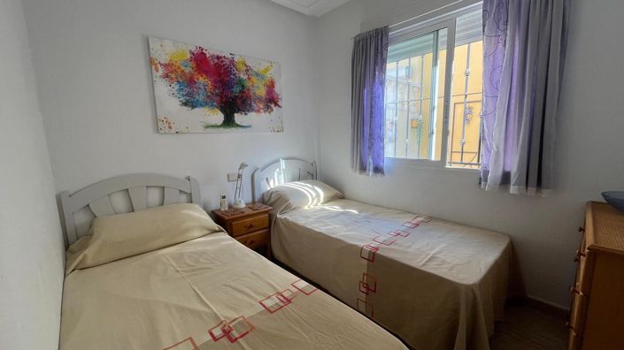 Image No.15-2 Bed Bungalow for sale