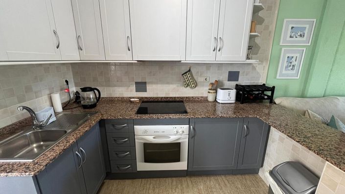 Image No.8-2 Bed Bungalow for sale