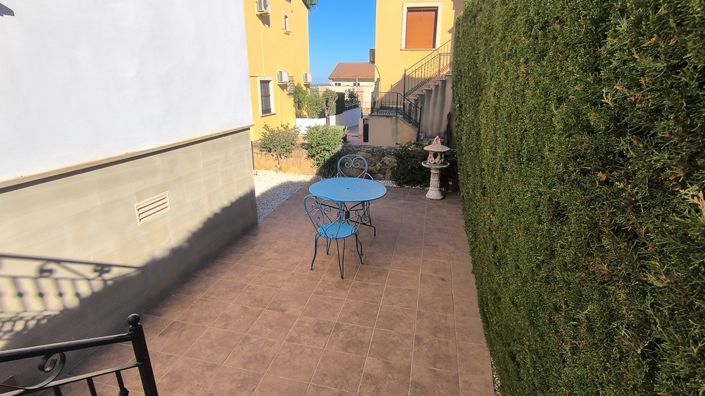 Image No.36-3 Bed Villa for sale