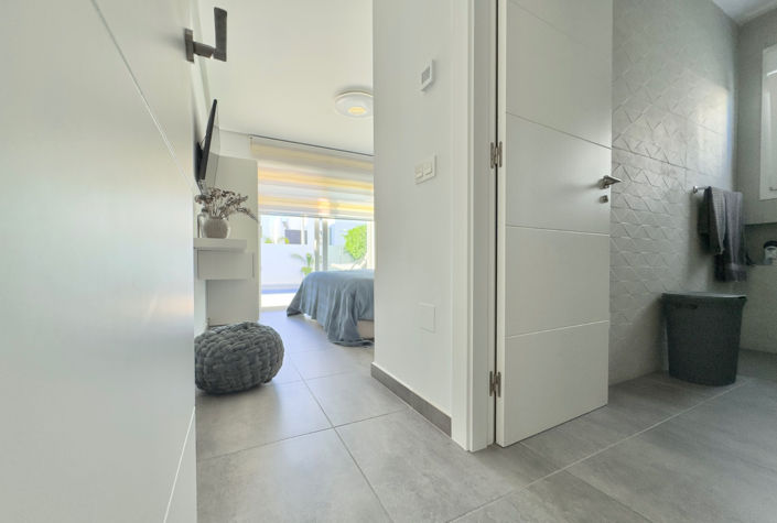 Image No.21-3 Bed Villa for sale