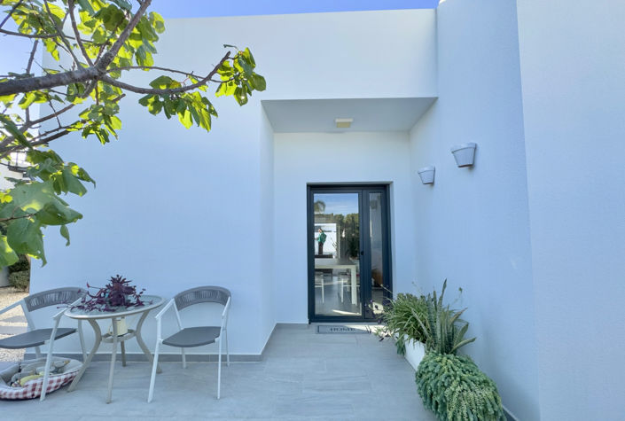 Image No.28-3 Bed Villa for sale