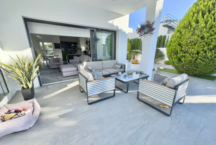 Image No.3-3 Bed Villa for sale