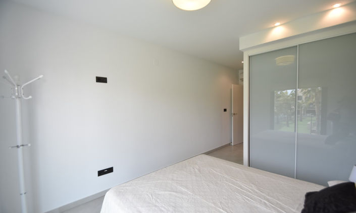 Image No.13-2 Bed Apartment for sale