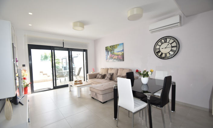 Image No.8-2 Bed Apartment for sale