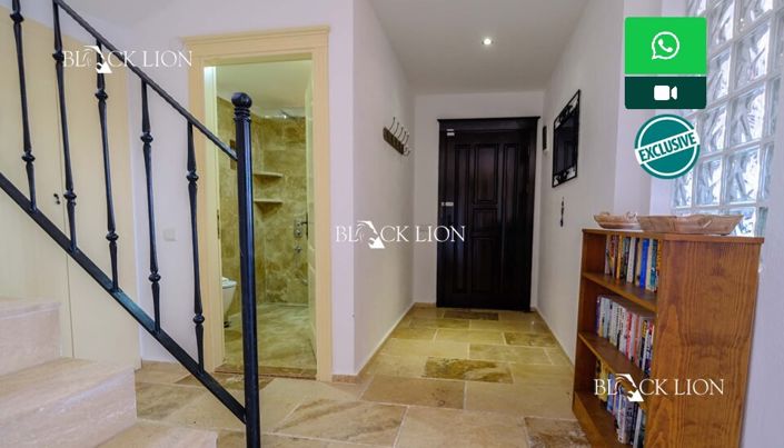 Image No.14-3 Bed Villa for sale