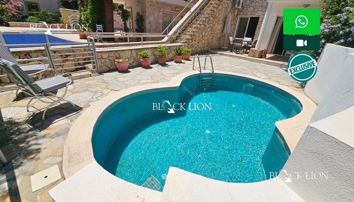 Image No.11-3 Bed Townhouse for sale