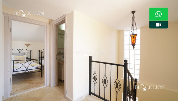 Image No.30-4 Bed Property for sale