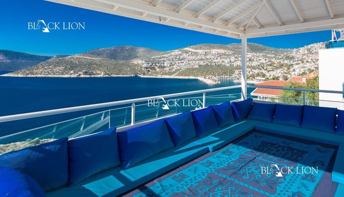 Image No.10-Propriété de 4 chambres à vendre à Kalkan