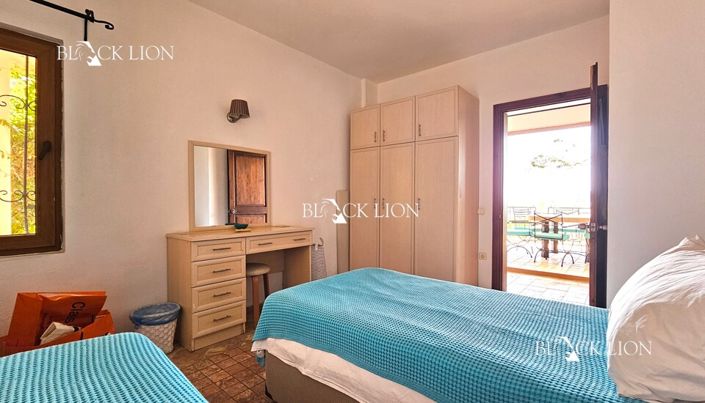 Image No.28-2 Bed Apartment for sale