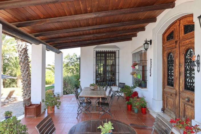 Image No.6-7 Bed Hotel for sale